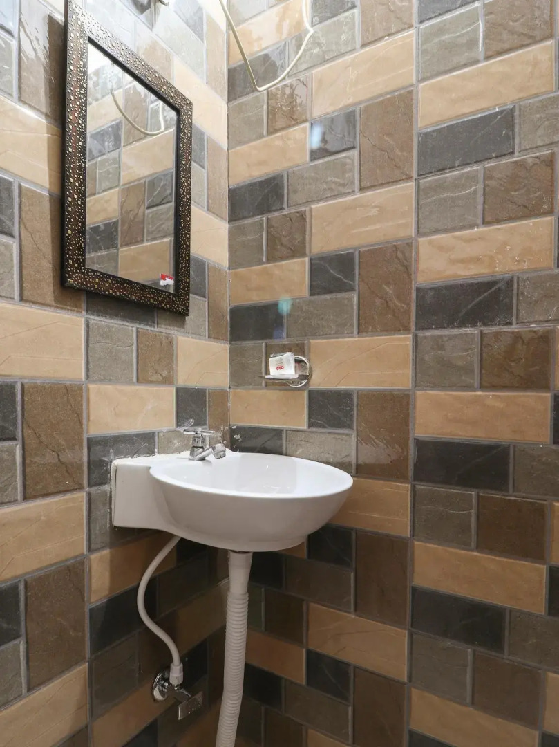 OYO 45994 Hotel Ram Inn