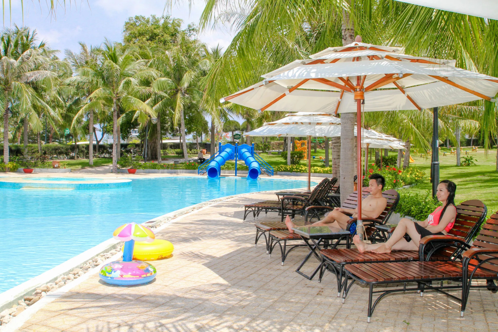 Sea Links Beach Hotel