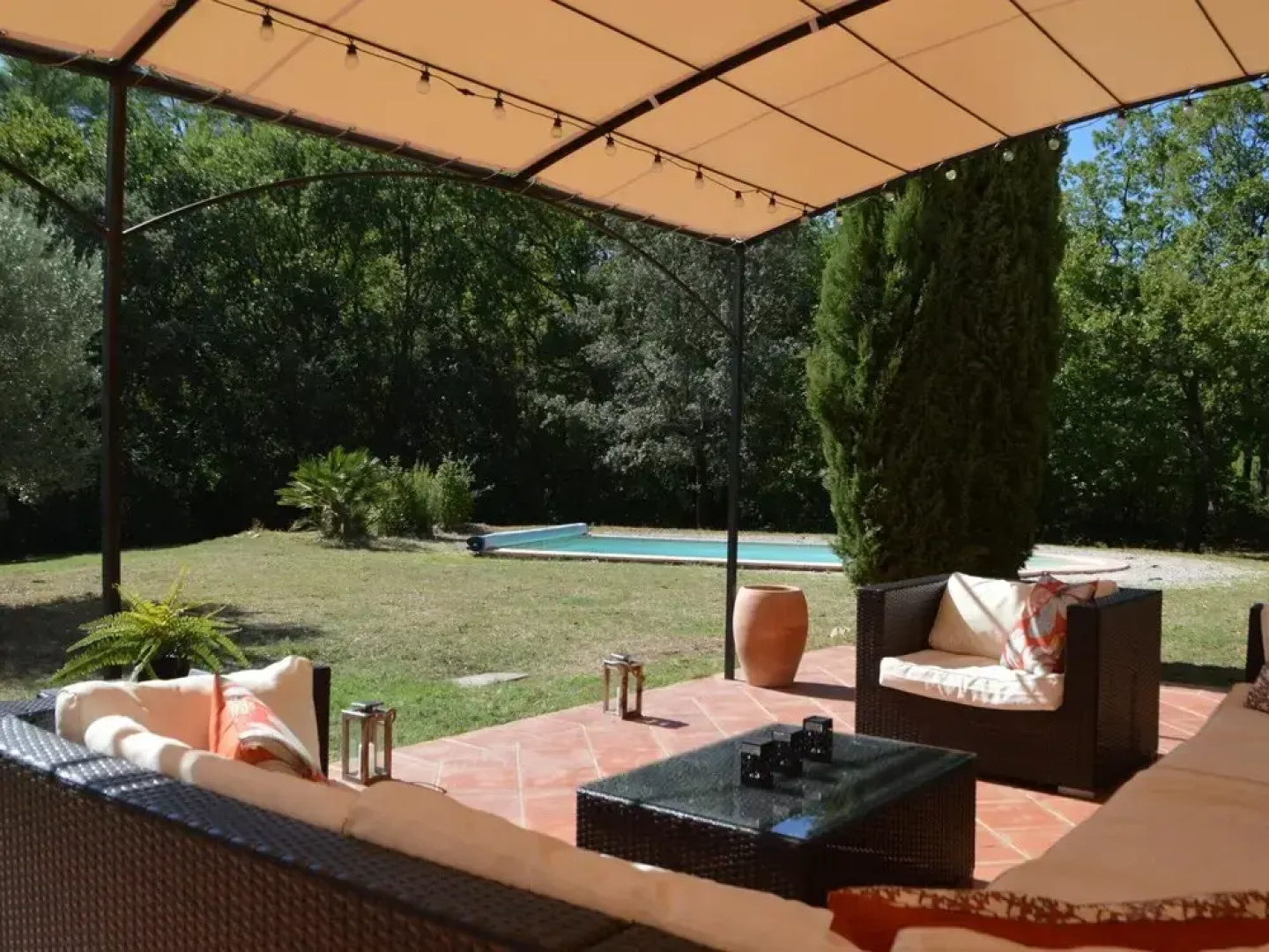 House in Montfort-sur-argens With Garden