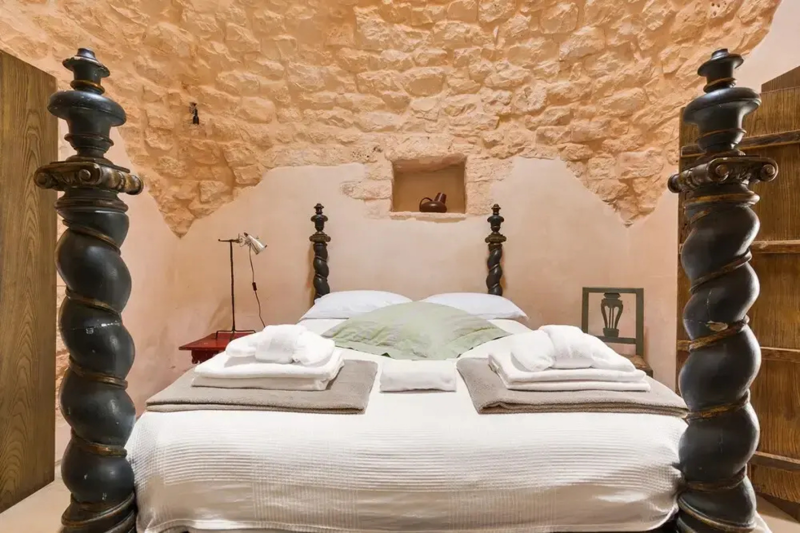 Trulli di Monte Reale