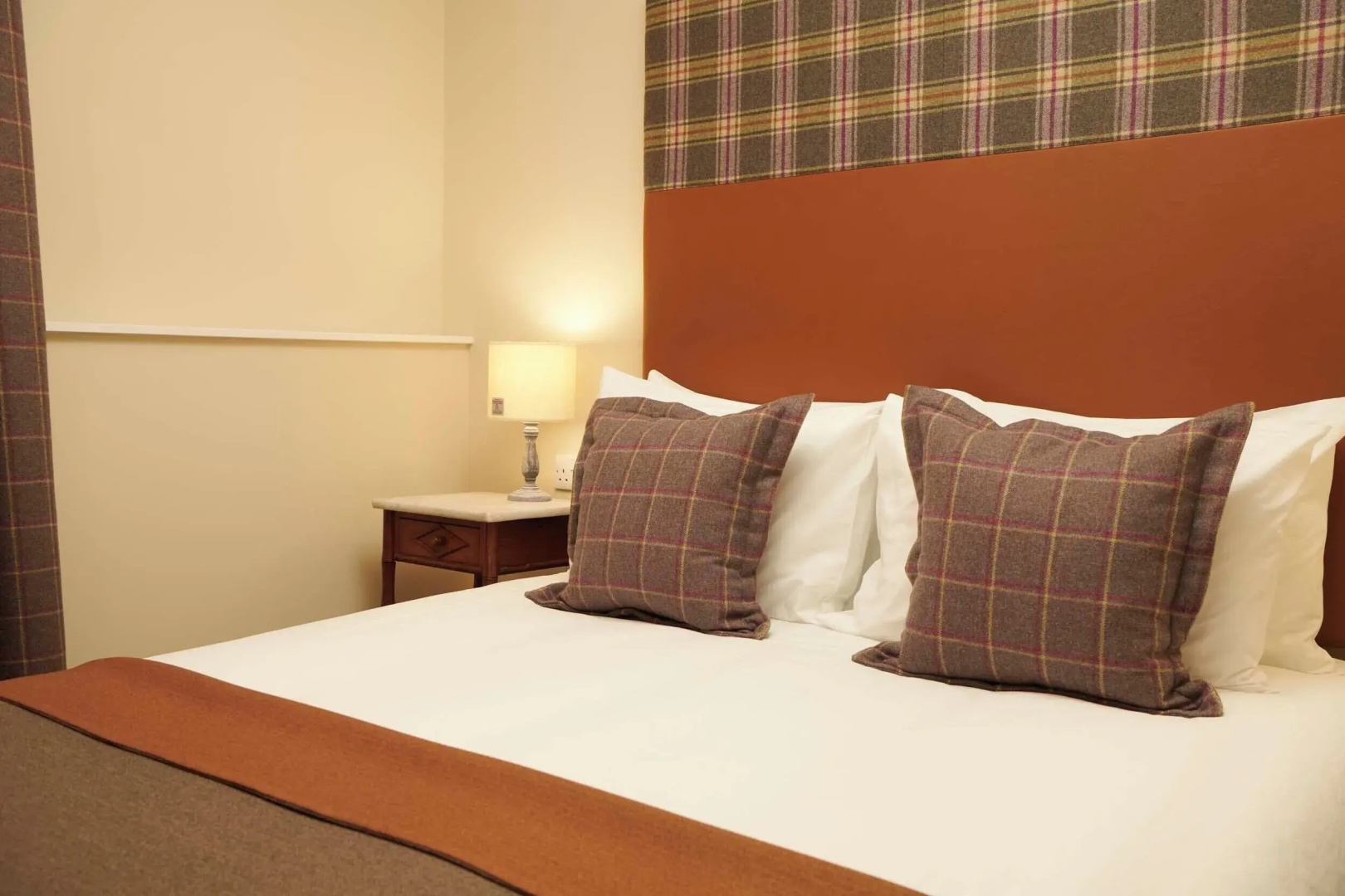 Lovat Arms Hotel