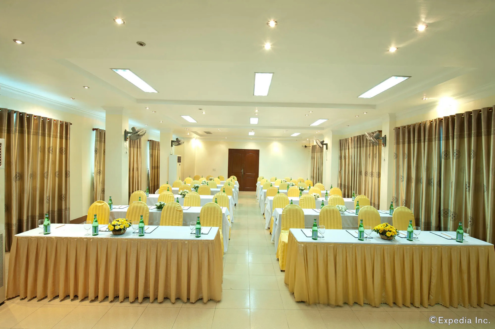 Muong Thanh Vinh Hotel