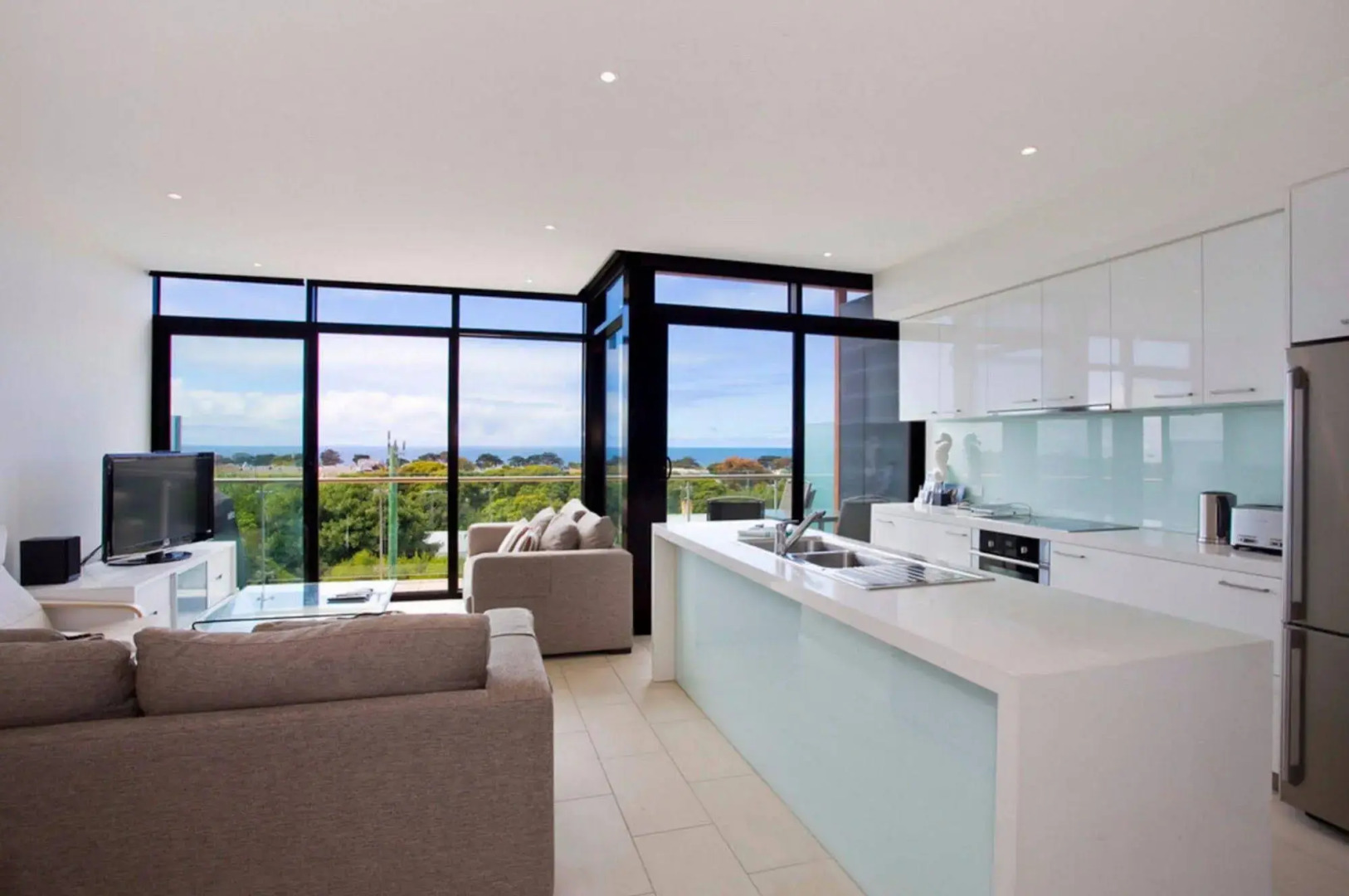 Whitewater Apartments