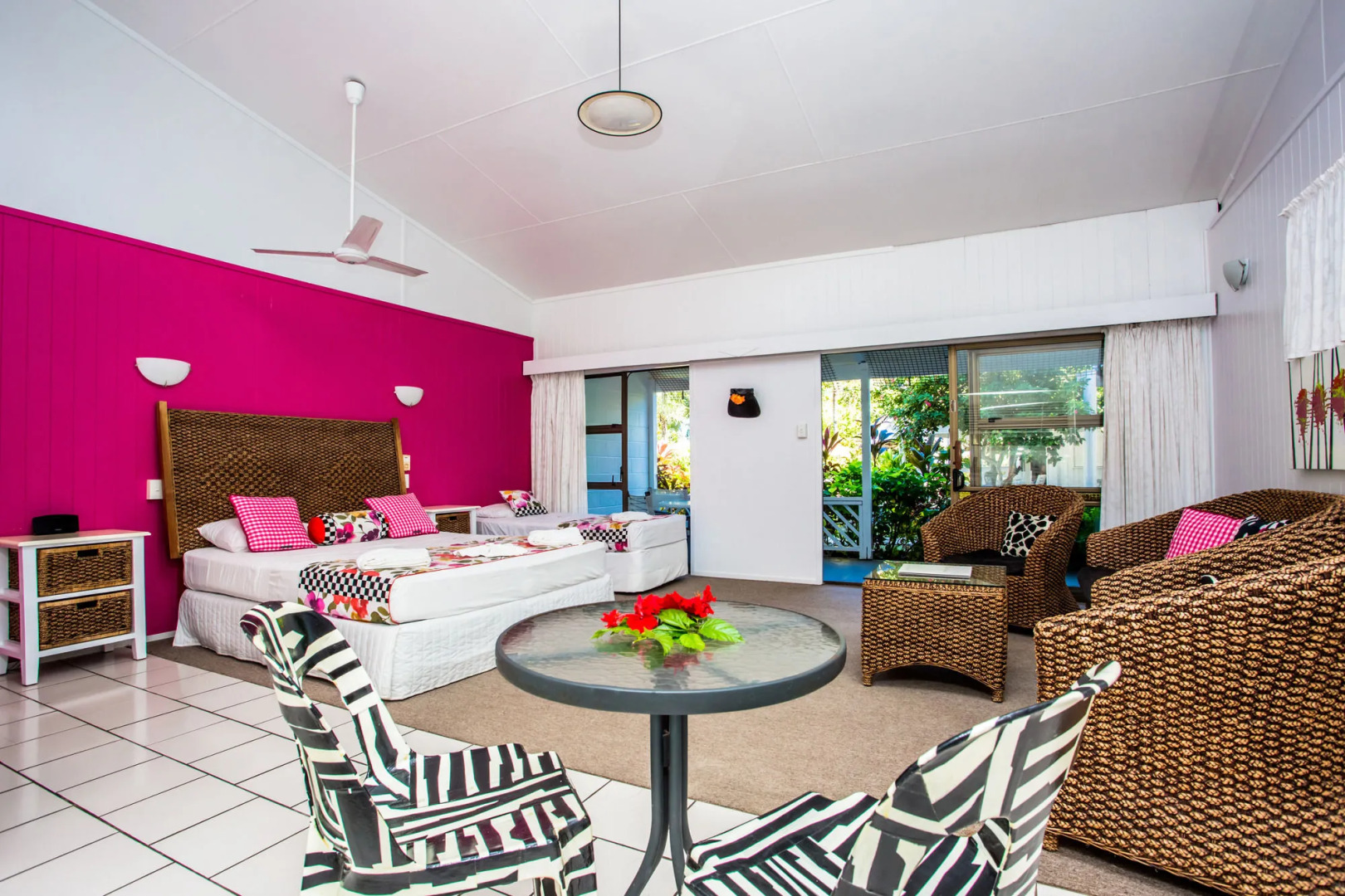 The Black Pearl Beach Side Apartments