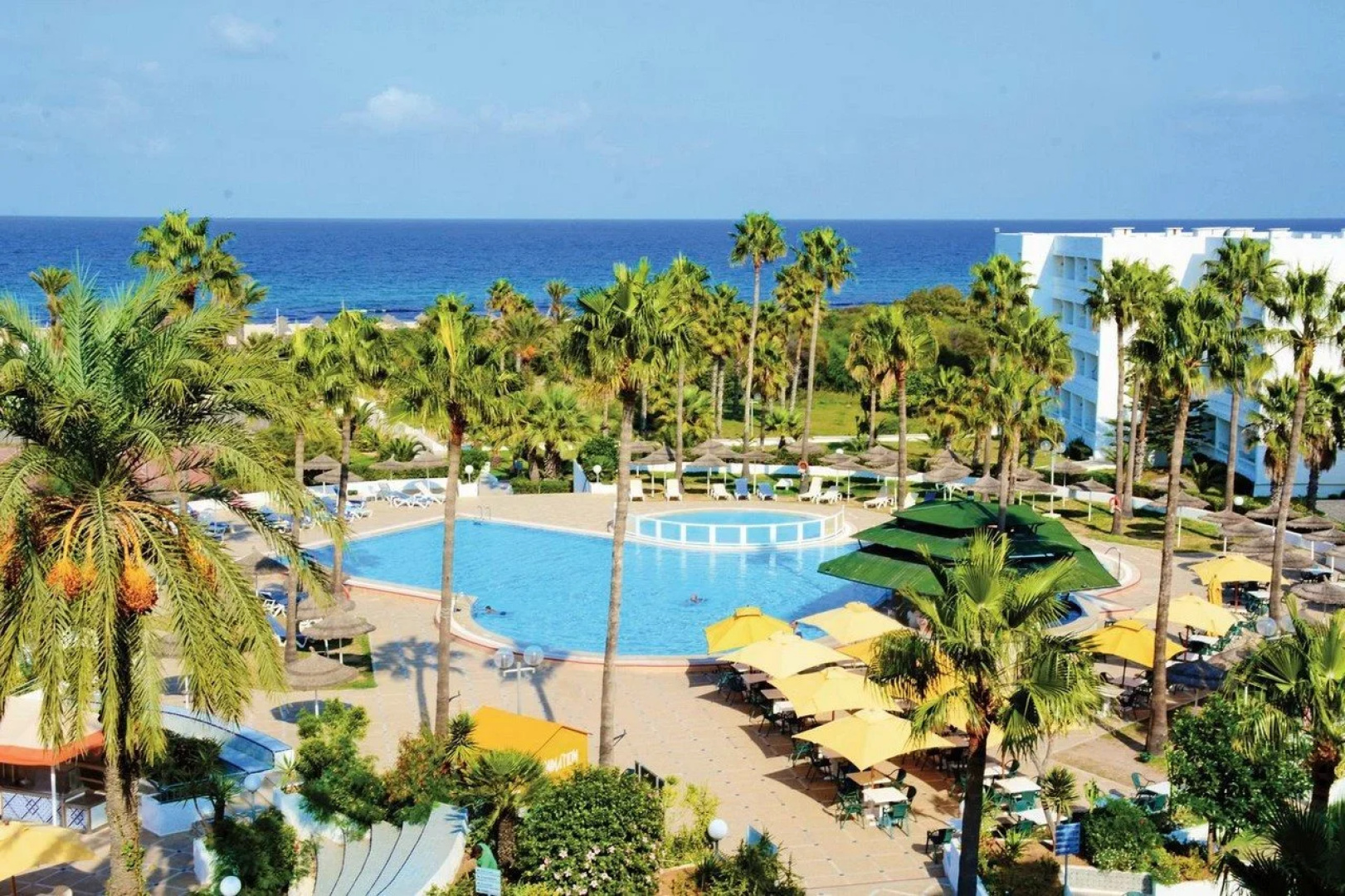 Hotel Tropicana Club & Spa