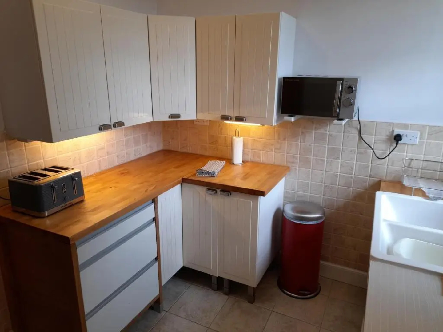 Burntisland Garden Apartment, Fife - 40 mins to Edinburgh