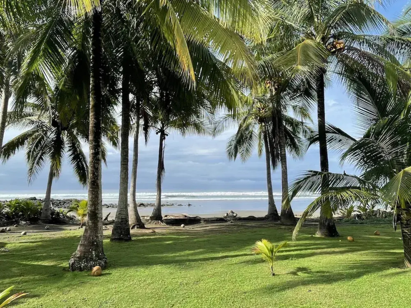 Salvatierra Beachfront Hotel