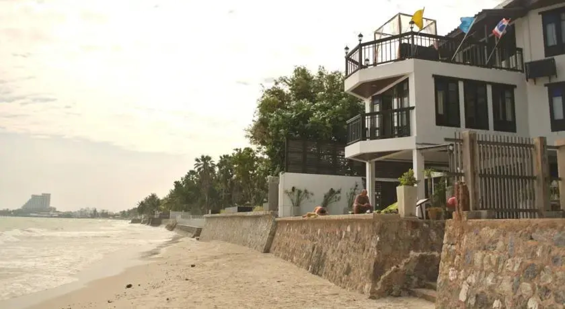 The Herbs By The Sea