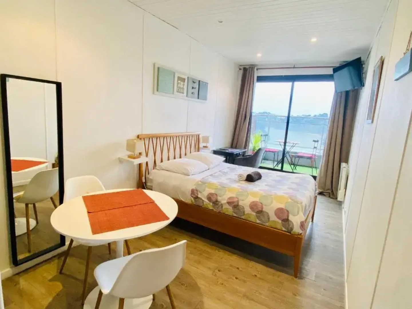 Apt 204, Vue Mer, Accès plage Trestraou, Perros-Guirec