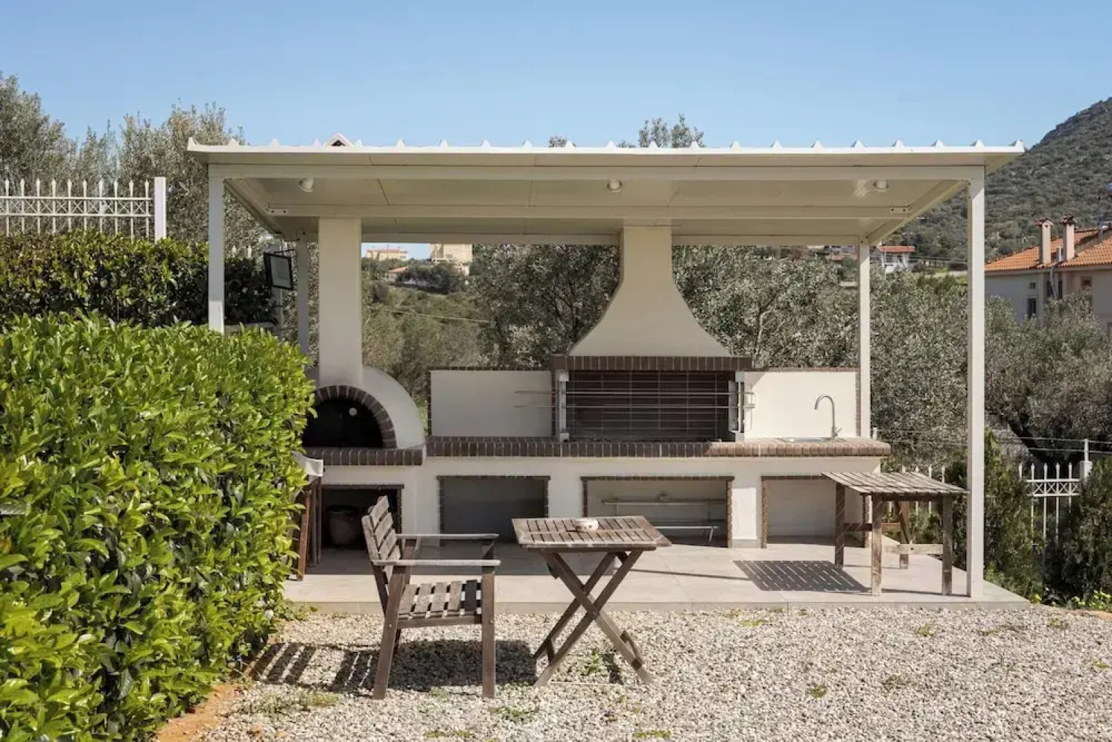 Ema's Guest House