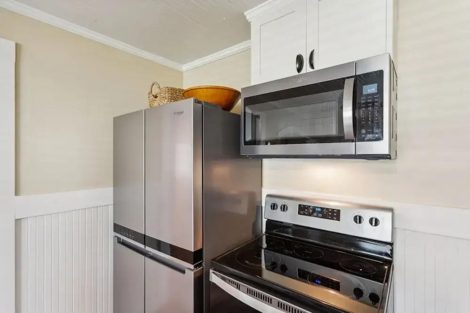 Charming Downtown Mccloud Retreat 2 Bedroom Home