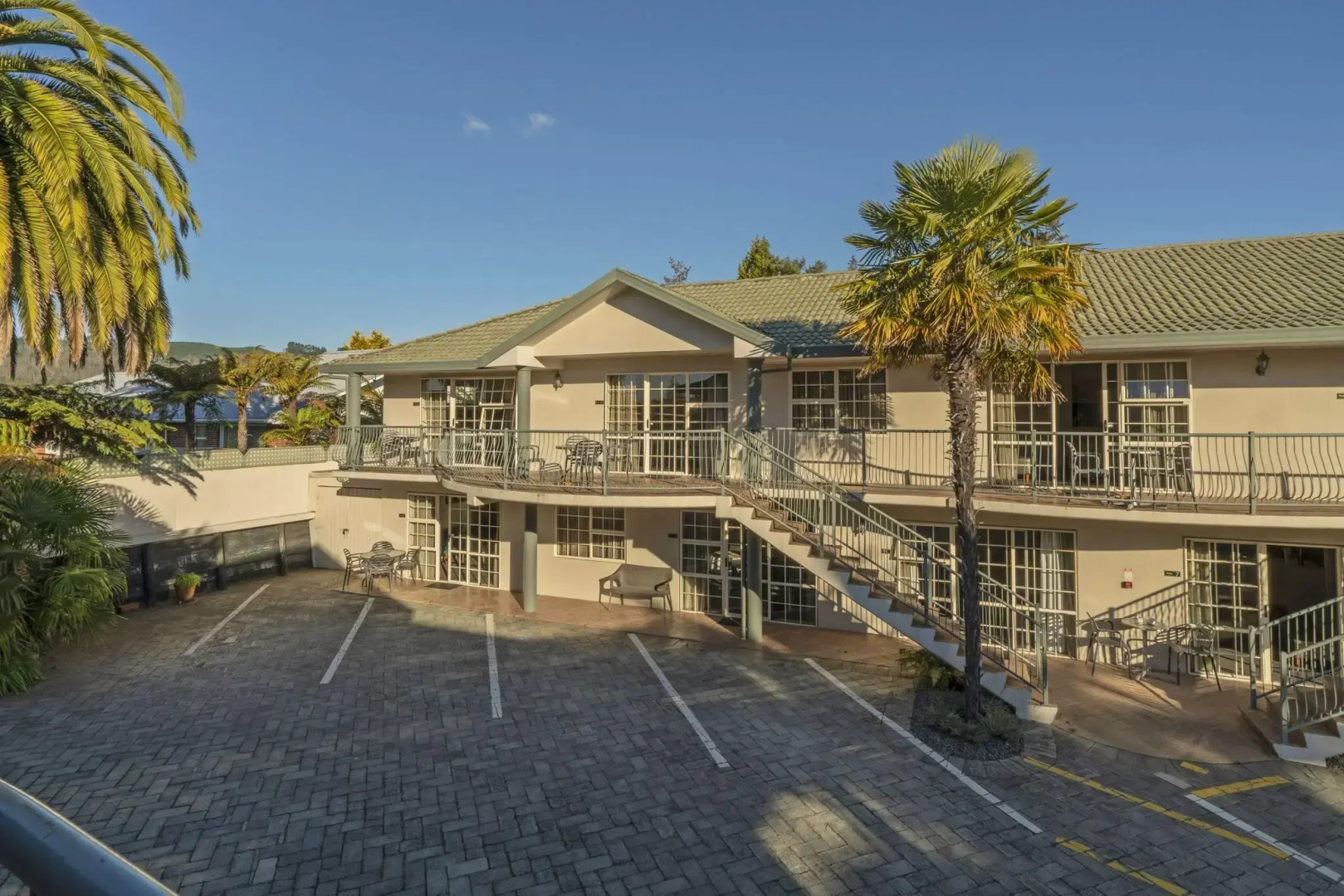 Silver Fern Rotorua Suites & Spa