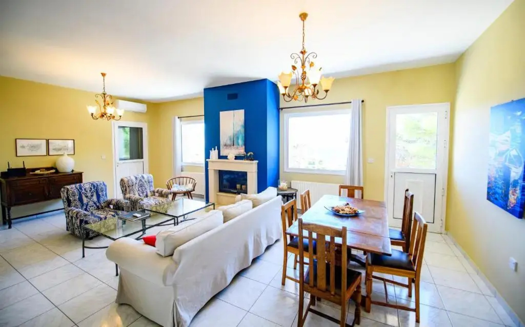 Pessada Bay Studios and Apartments