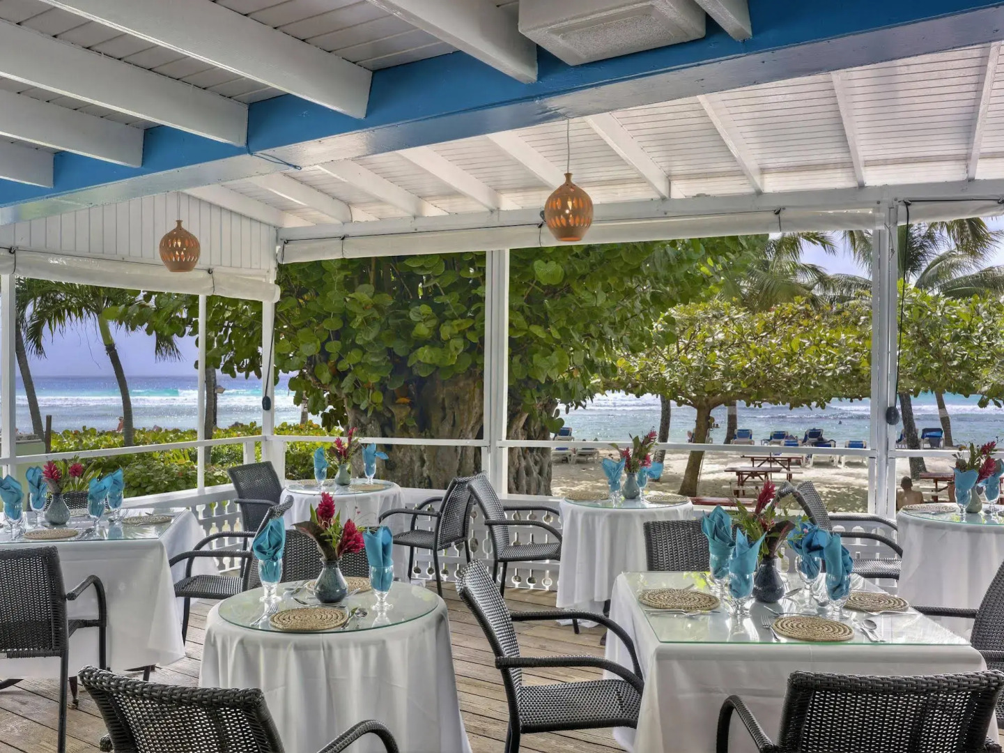 Coconut Court Beach Hotel