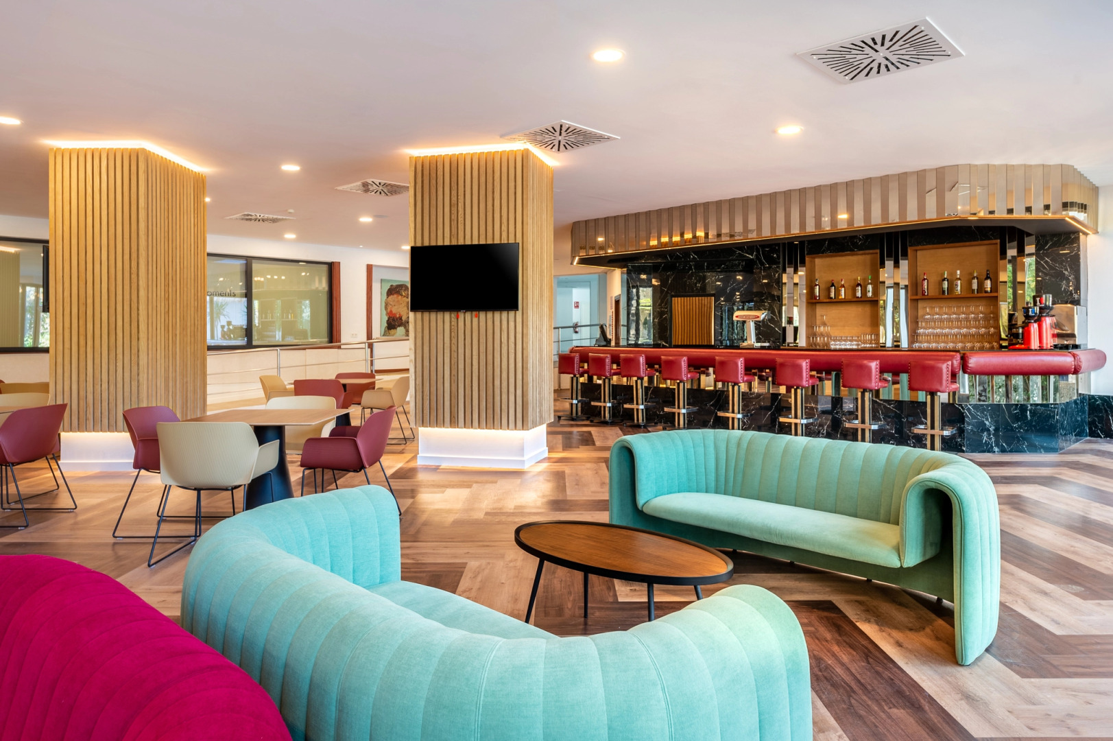 Отель Vibra Beverly Playa