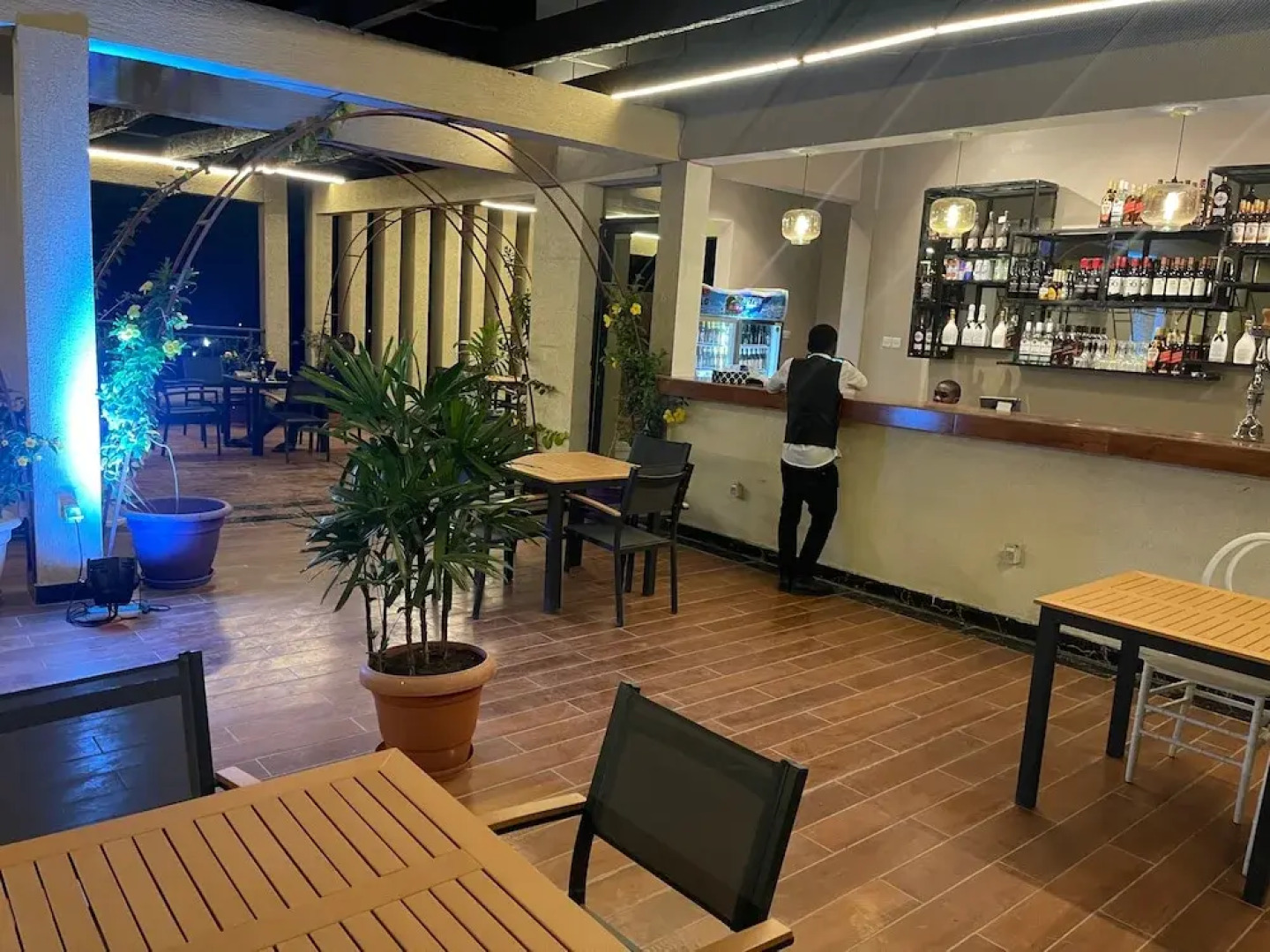 Victoria Palace Hotel