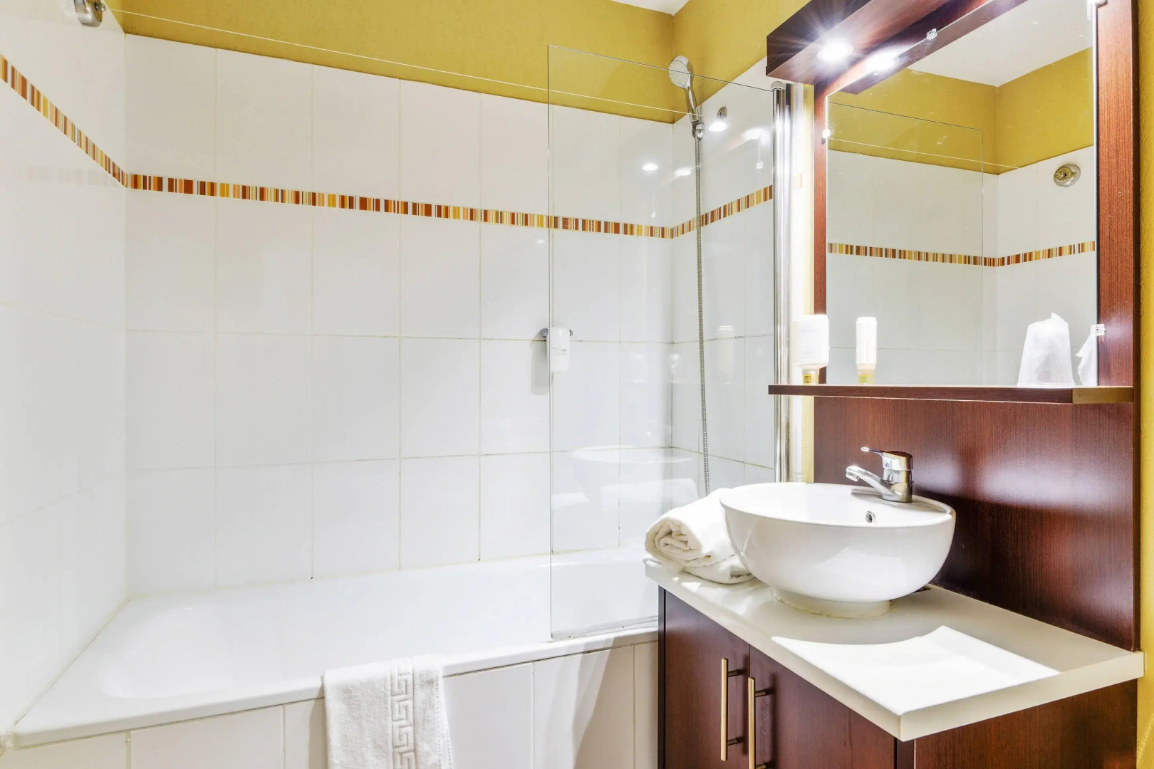 Comfort Aparthotel Six-Fours