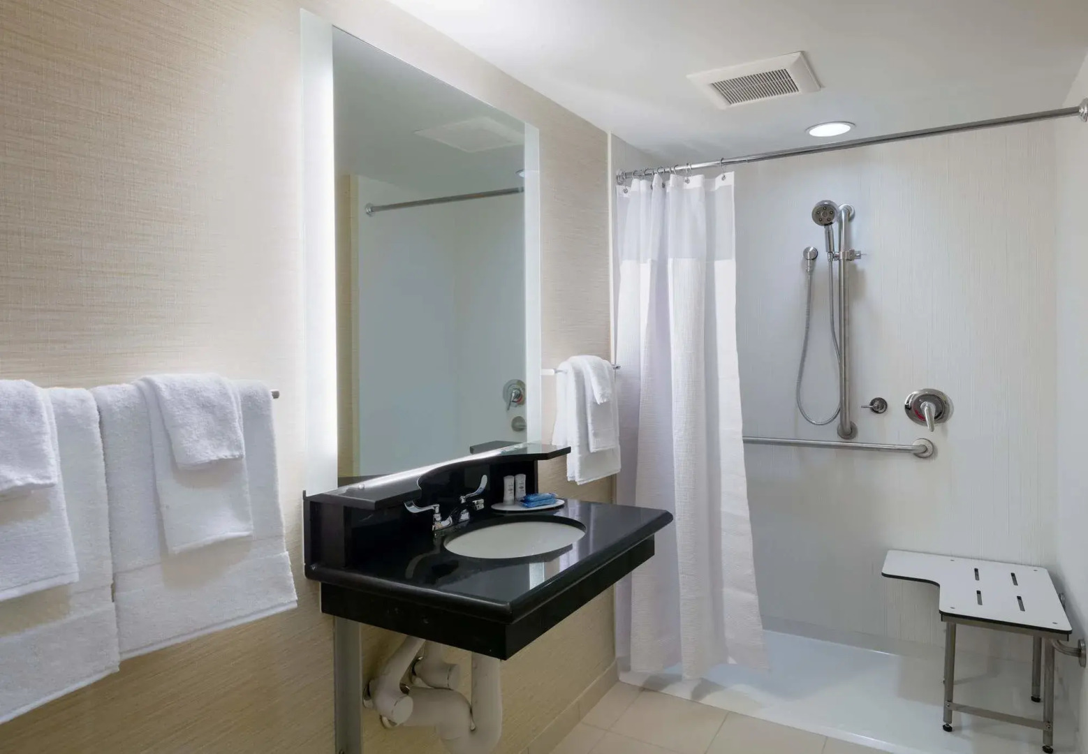 Fairfield Inn & Suites Paramus