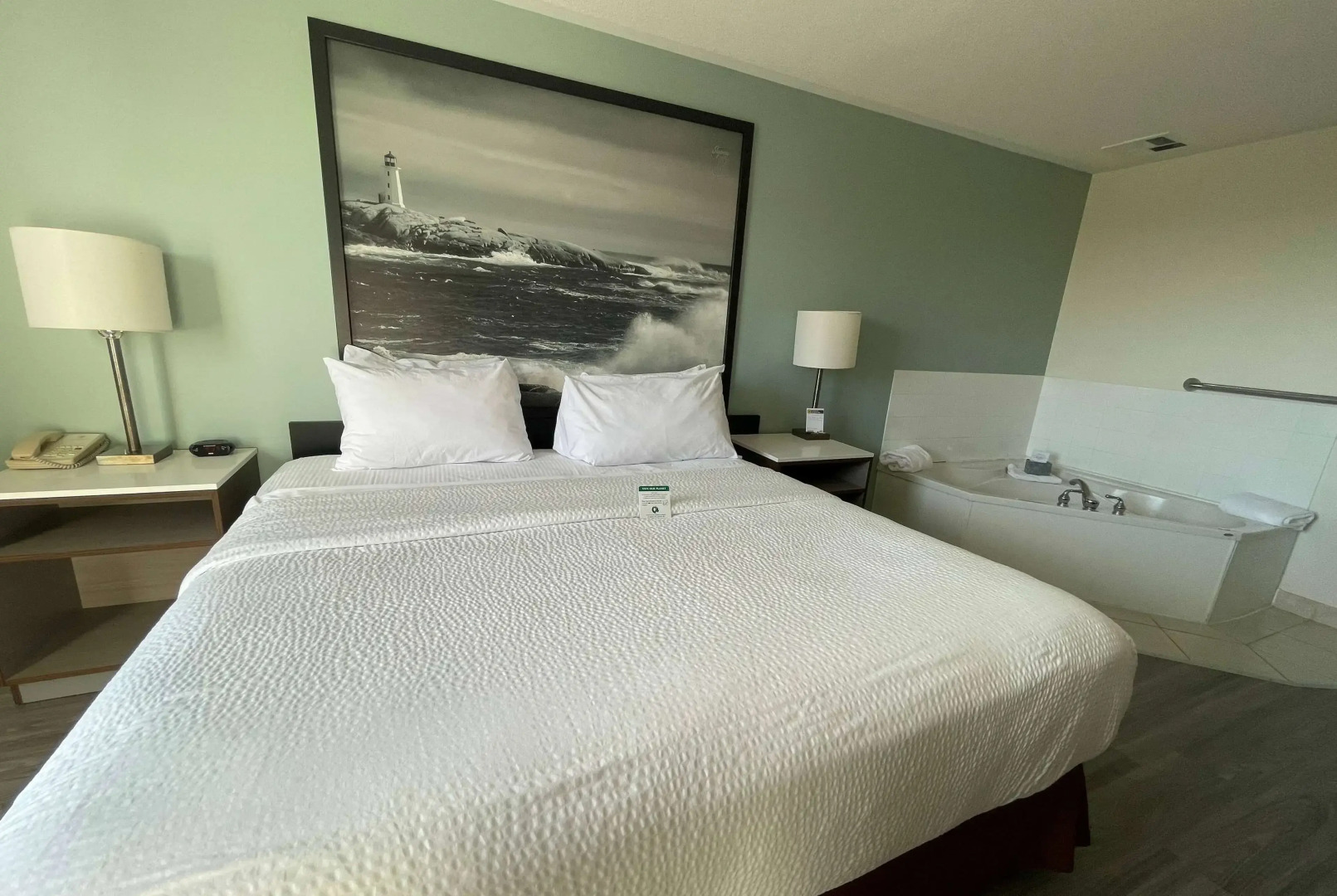 Super 8 by Wyndham Peterborough