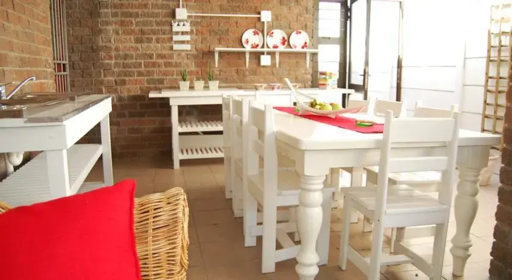 Villa-Mari Self Catering Apartment