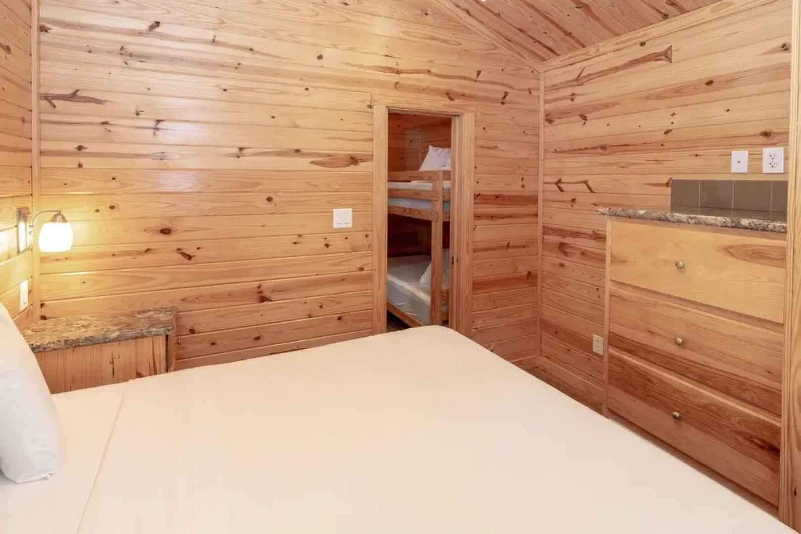 Hill Country Cottage and RV Resort