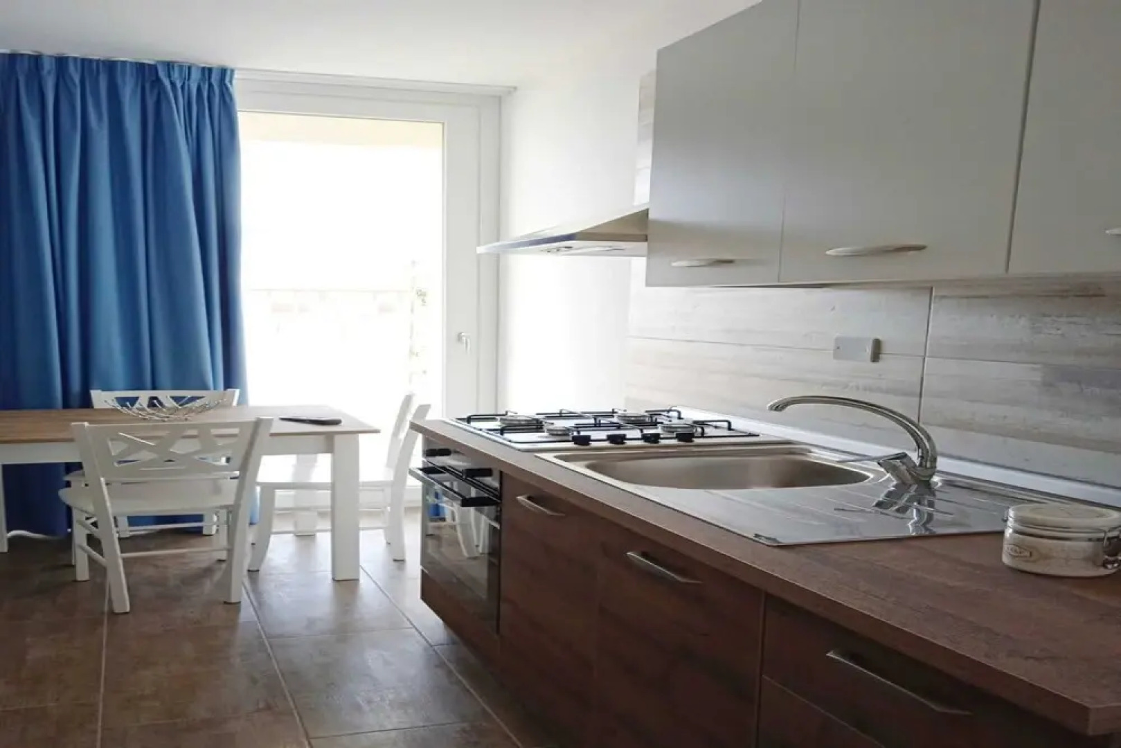 Zaffiro Apartment On Sea Shore