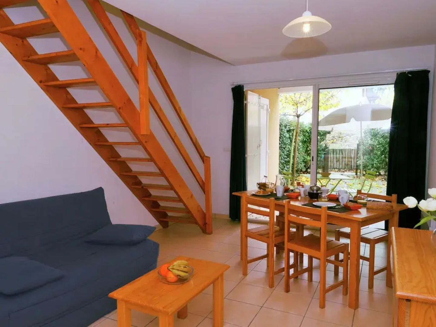 Cozy Apartment in the Lively Resort of Carcans Océan