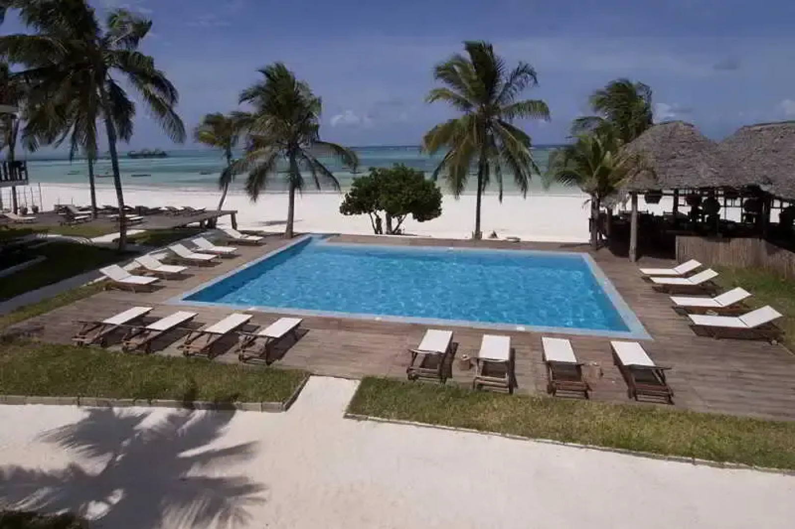 Albatross Ocean View Hotel