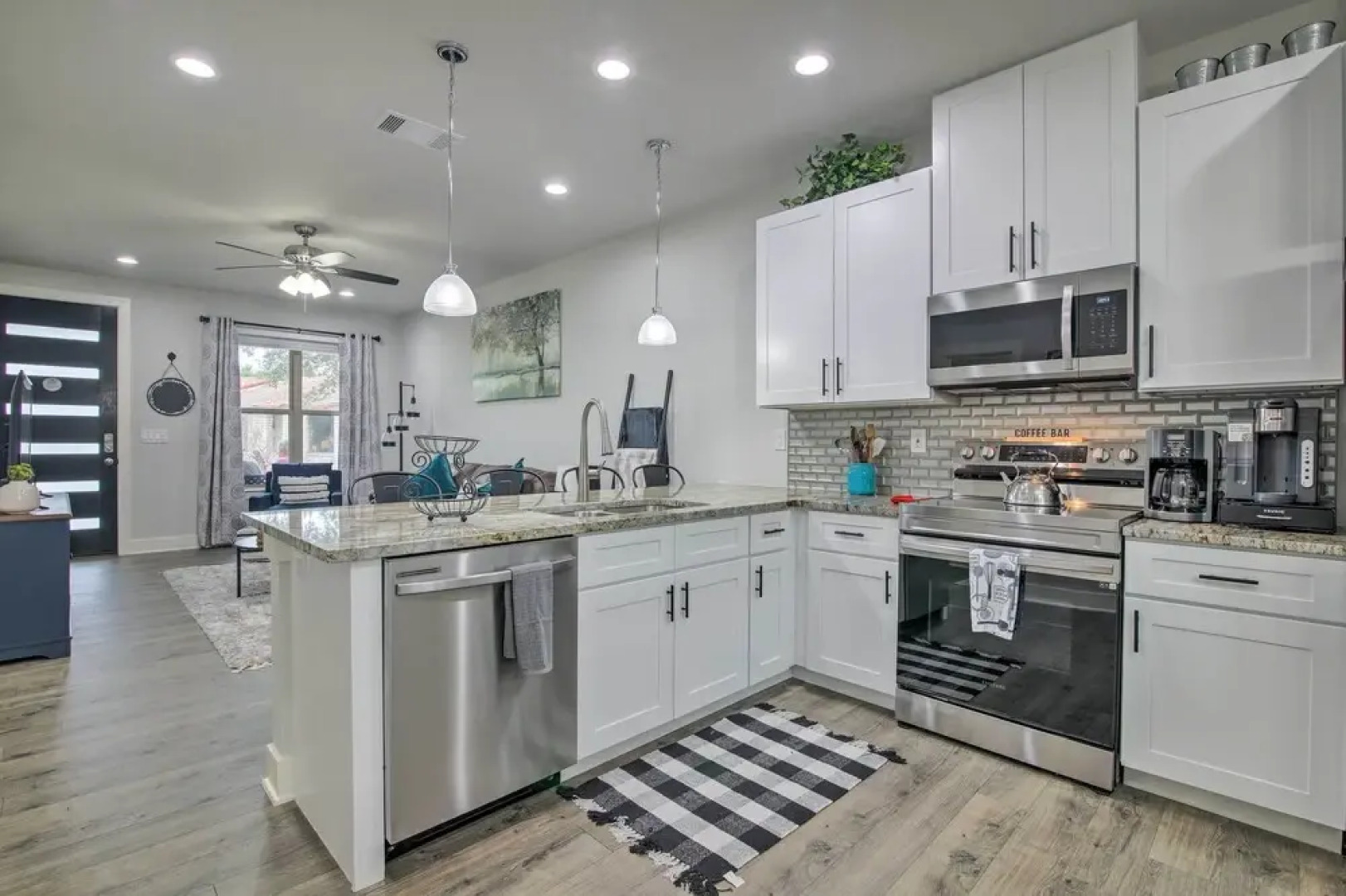 Lago Vista Townhome Near Lake Travis!