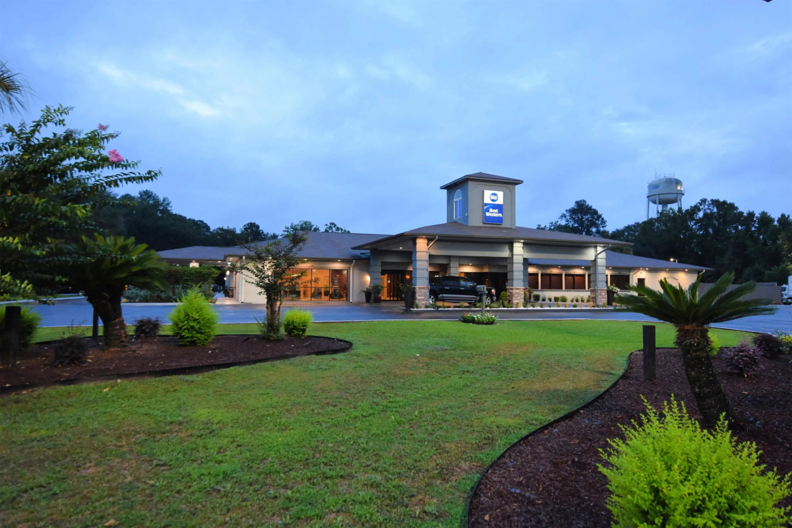 Best Western Point South