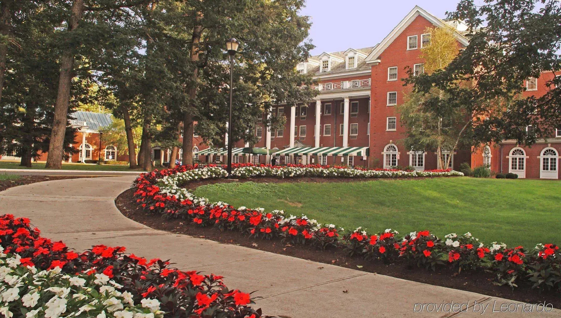 Gideon Putnam Resort And Spa