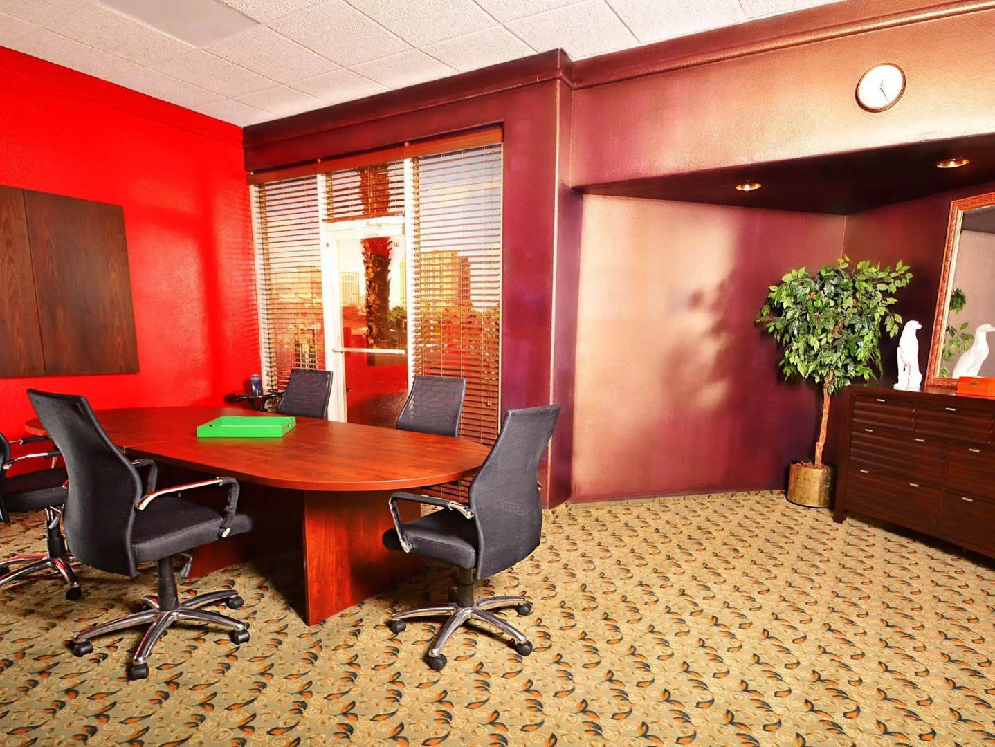 Fortune Hotel & Suites