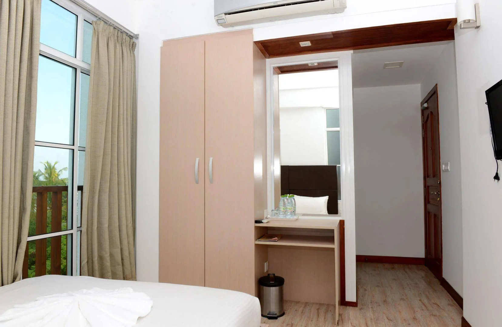 Express Inn