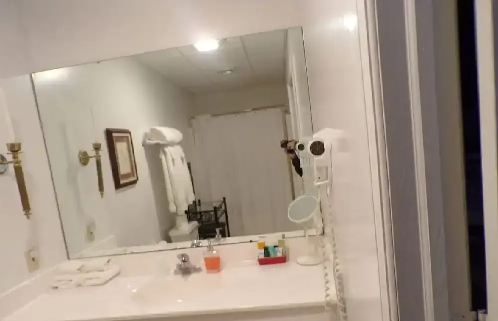 Long House Manor B And B