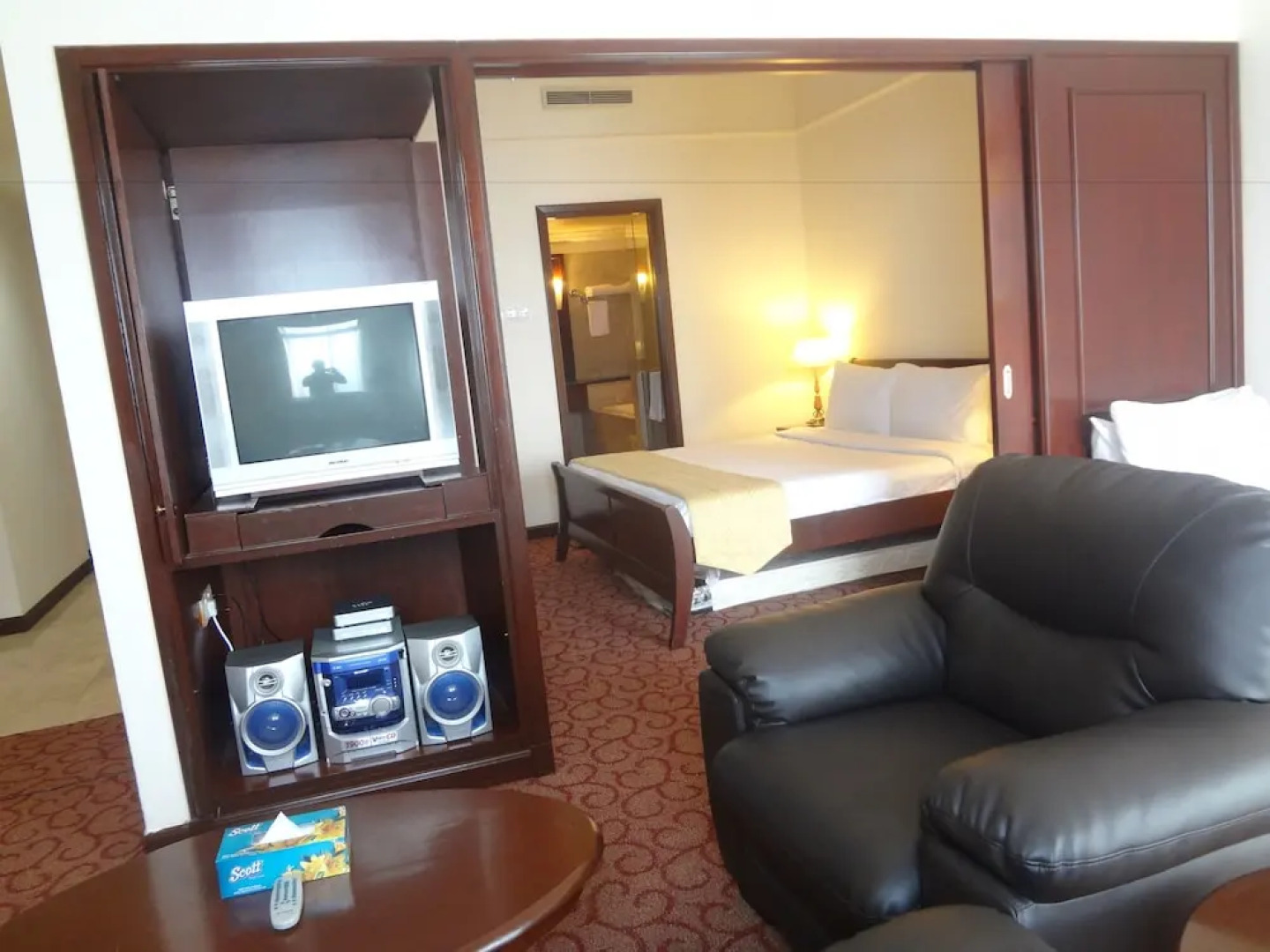 Raintree Apartment Suites at Times Square