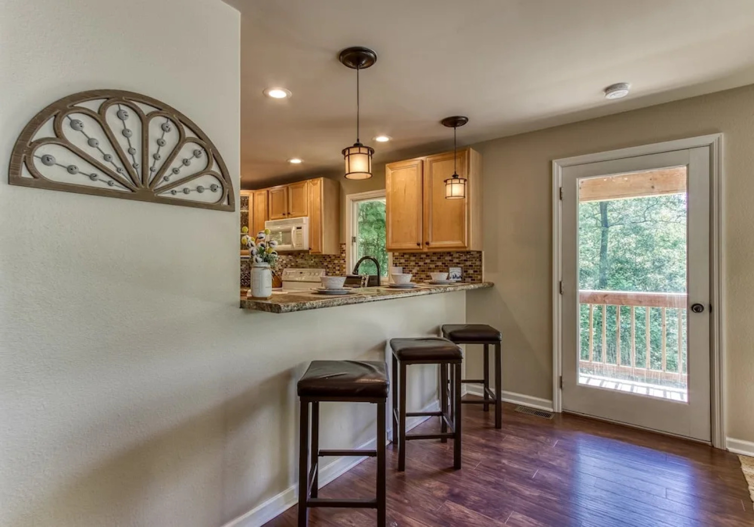 Deer & Doe by HoneyBearCabins