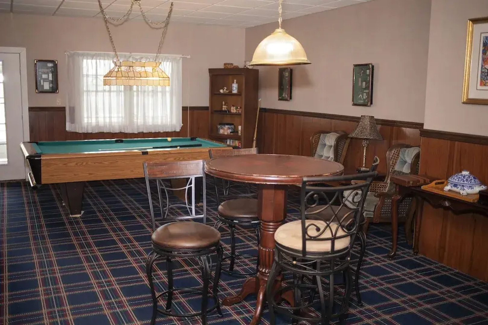 Long House Manor B And B