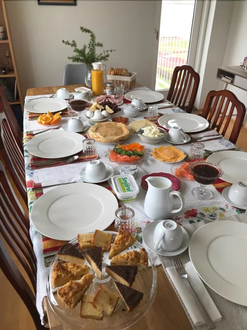 Helgugata Guesthouse