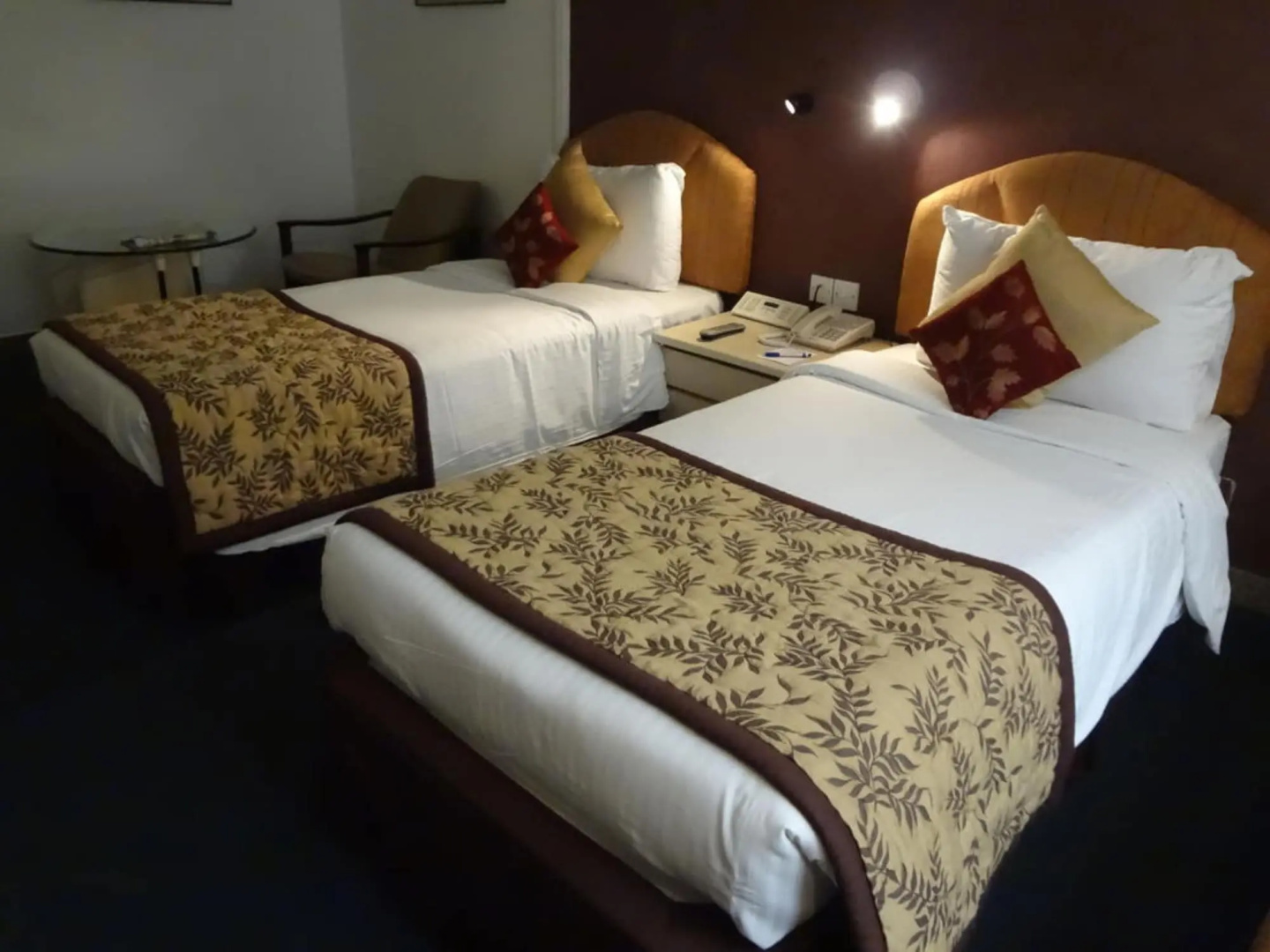 Hotel Kohinoor Continental, Airport - Newly Renovated