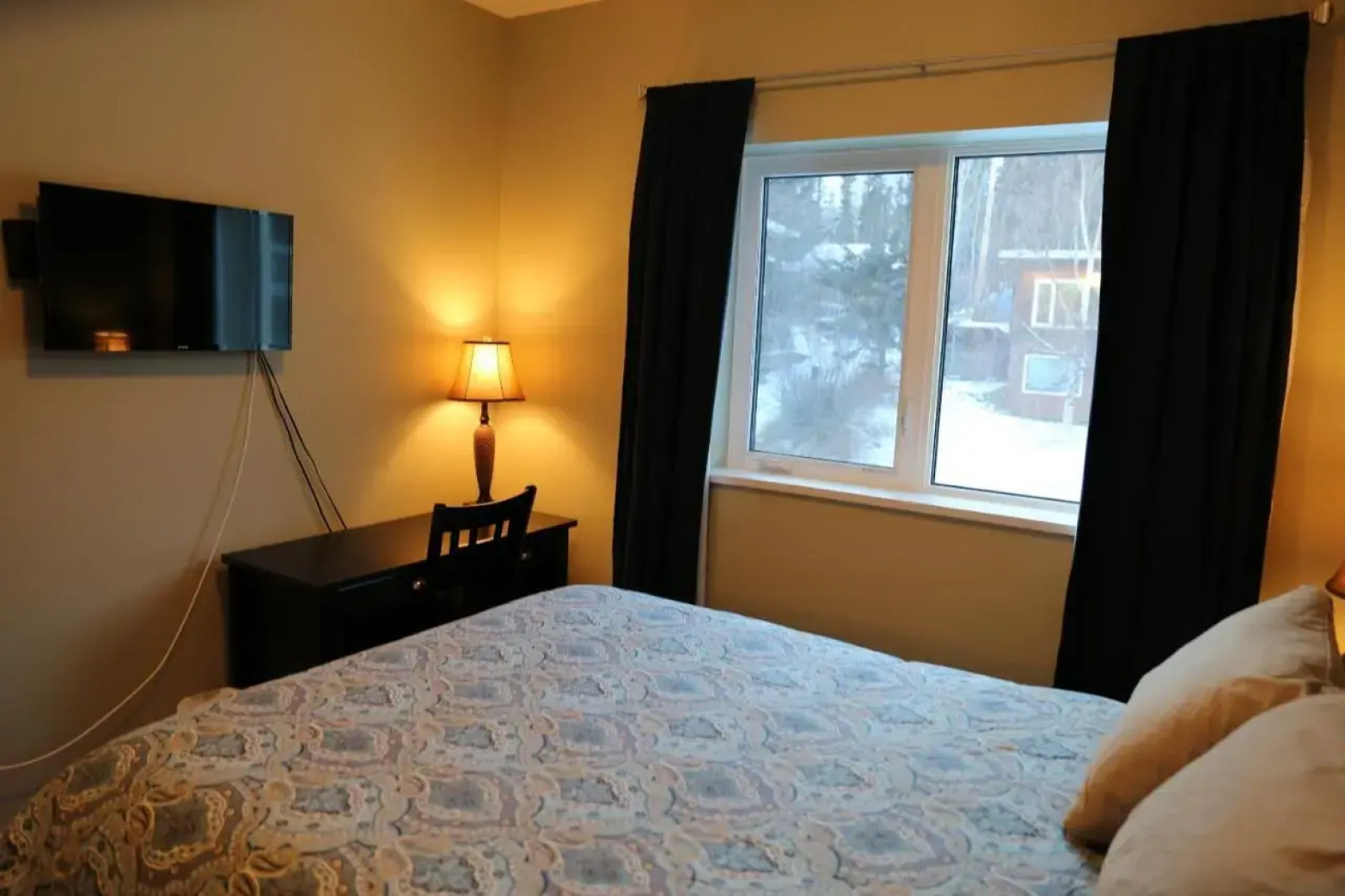 Downtown Whitehorse Deluxe 2 Bedroom Condo