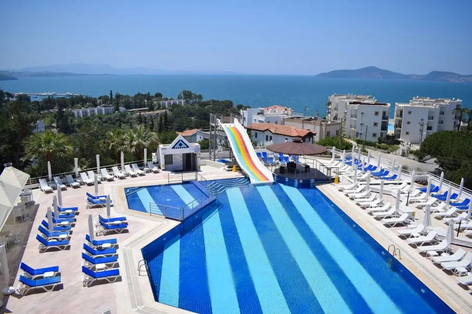 Roseira Beach Resort