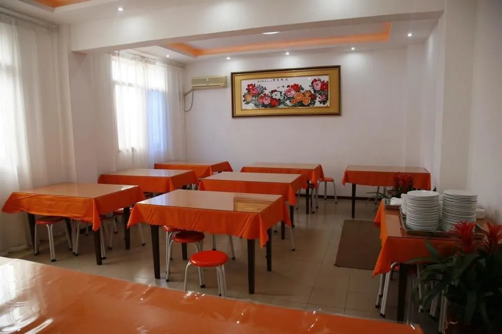 Qicai Express Hotel