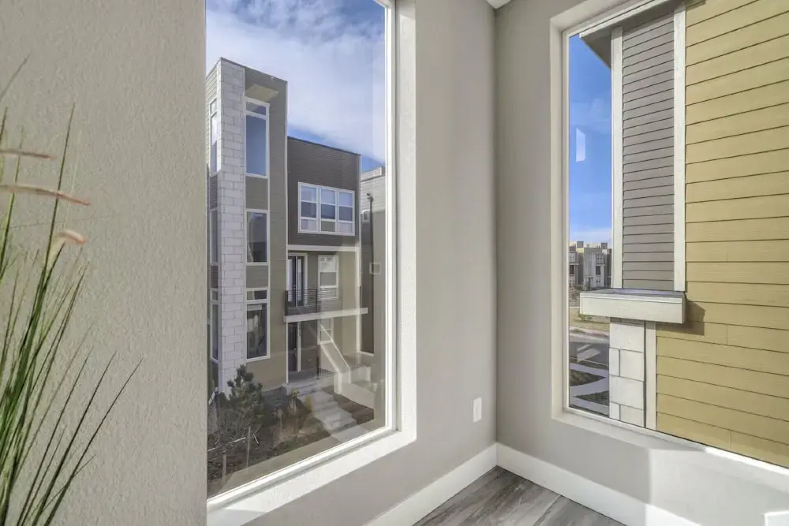 3BD Rooftop Lounge Restaurants & Parks