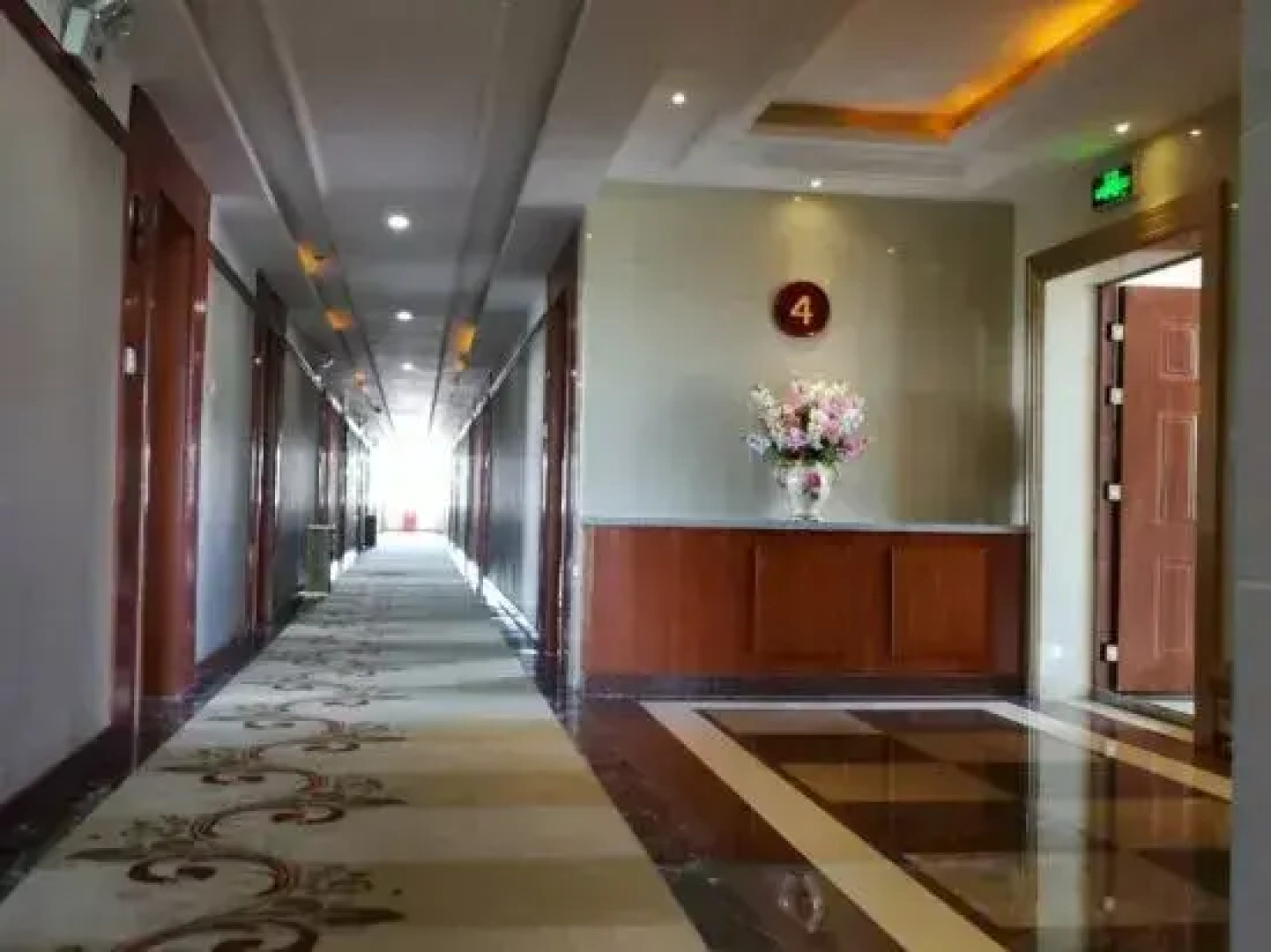 Junhao Hotel