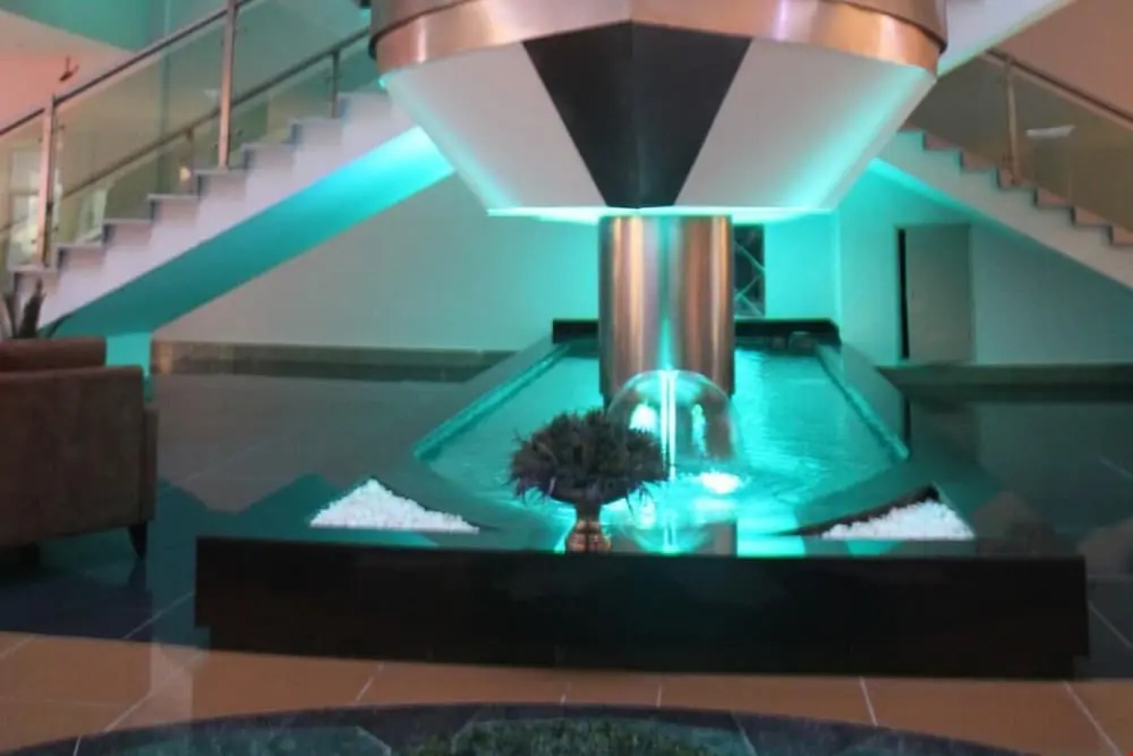 Akropol Termal Şehi̇r