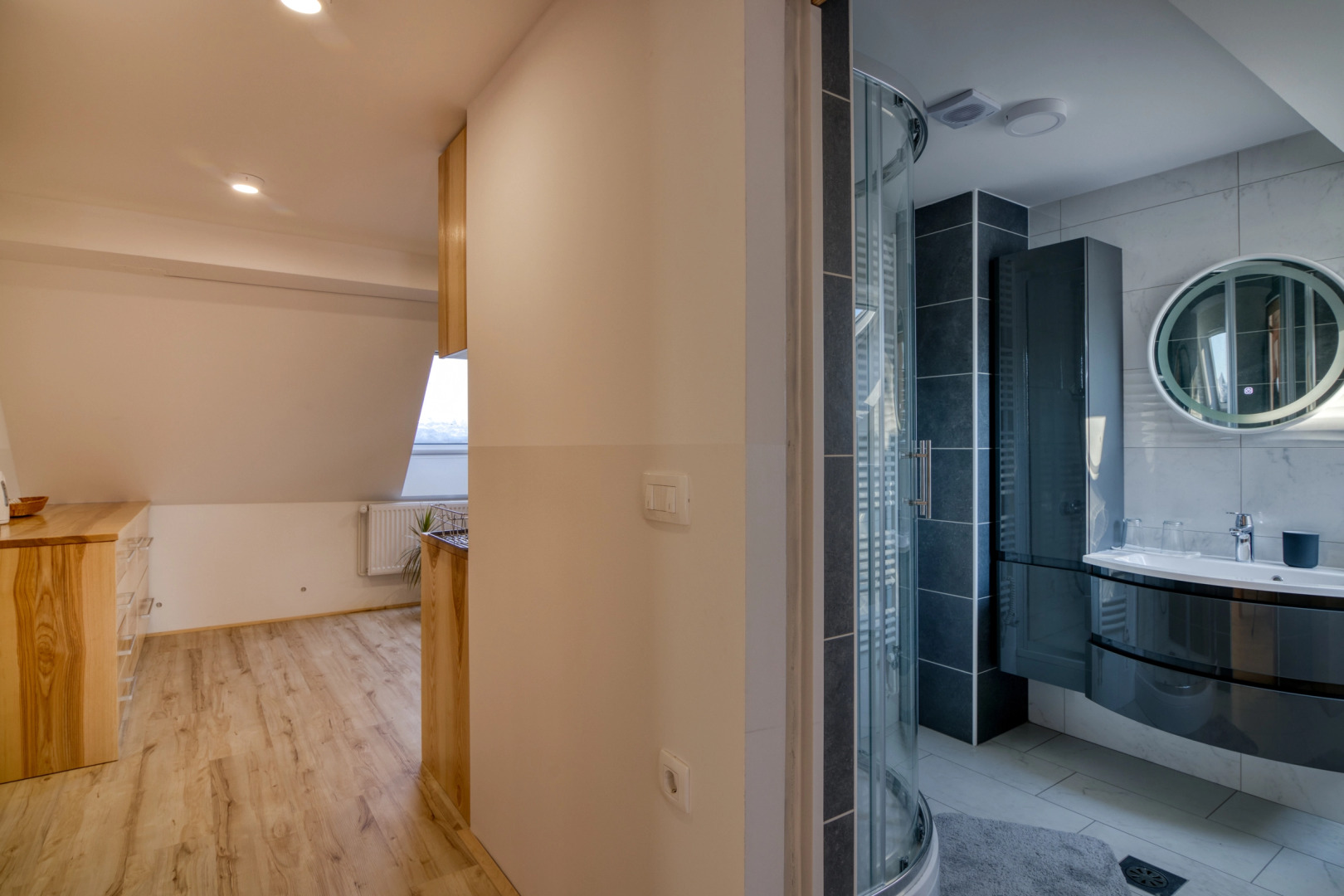 Farmhouse Raspberry Pool Wellness