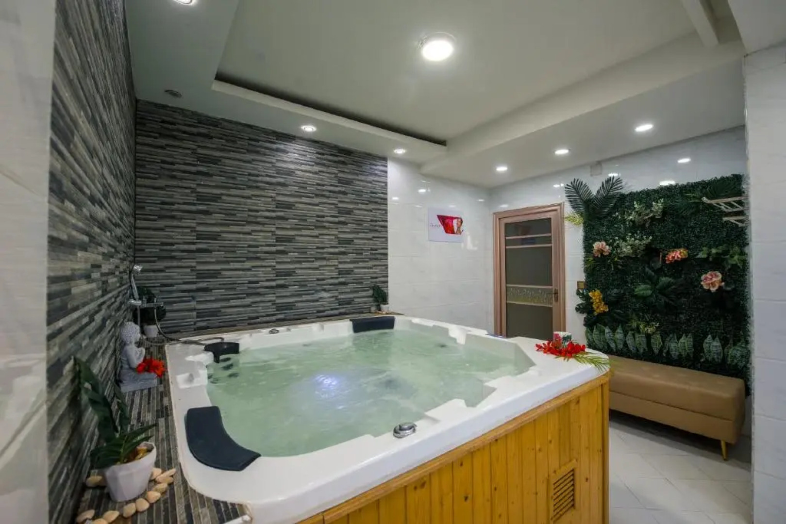 Atmosphere Hotel & Spa