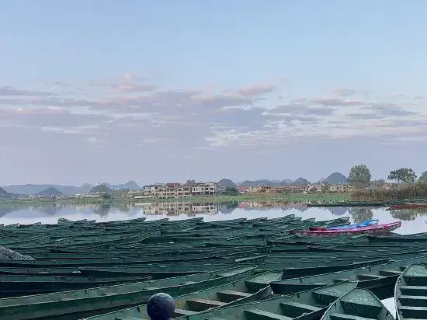 Yuejingyun Lake View Hostel