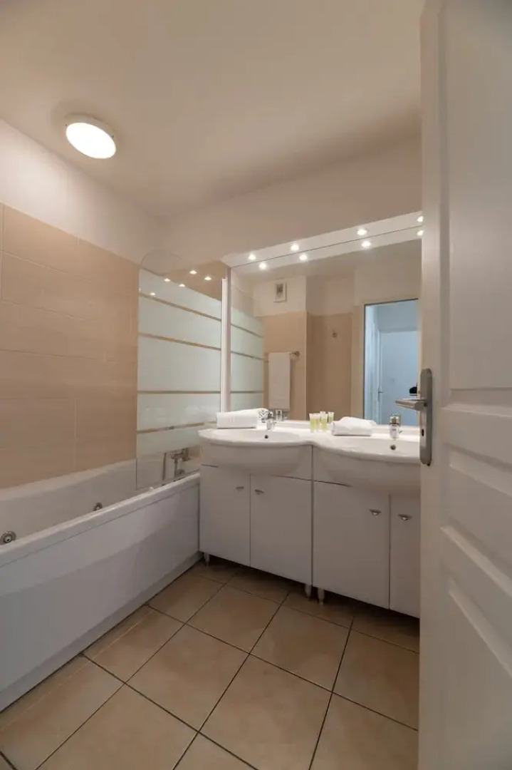 ESTIVEL- Résidence Jardin Mauresque