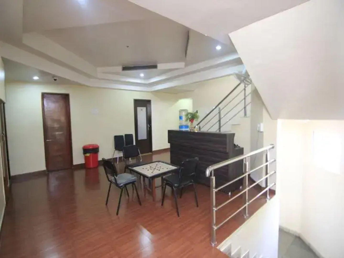 OYO Premium Lonavala Old Highway